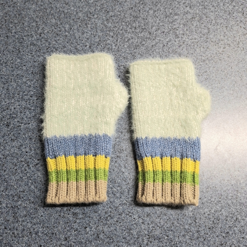 Knit Fingerless Glove Set Soft Plush Acrylic, Size Medium/Large  RN#135014